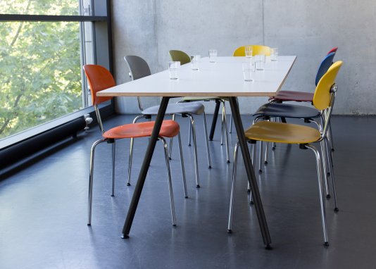 Il vostro tavolo da pranzo: ampio e confortevole