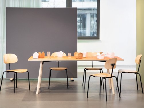 The versatile Y dining table