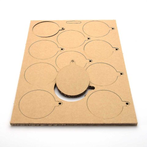 Corrugated cardboard pendant shape, hole included 11 pieces, 70 x 83 mm, s = 5 mm, tree ball