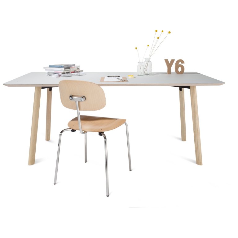 Modulor Tisch Y6 Holz Esche natur 10°