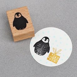 Sellos con motivos de madera, Bebé pingüino, tamaño del motivo = 20 x 25,2 mm