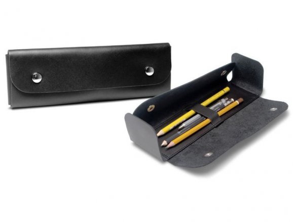 Estuche de cuero