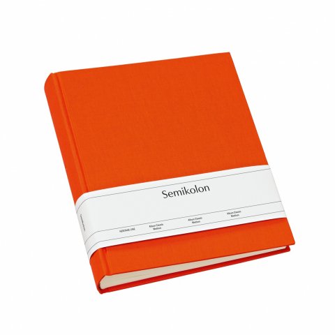 Álbum Semikolon Classic, forro de lino unicolor 216 x 255 mm, mediano, 80 p., interior crema, naranja