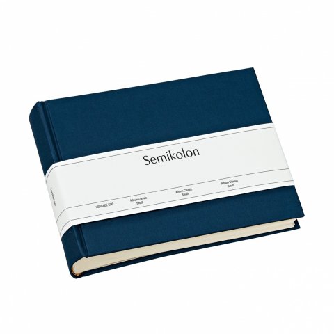 Álbum Semikolon Classic, forro de lino unicolor 215 x 160, Pequeño, 80 páginas, interior crema, azul marino