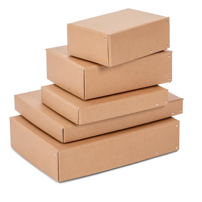Riveted cardboard boxes with lids, nature