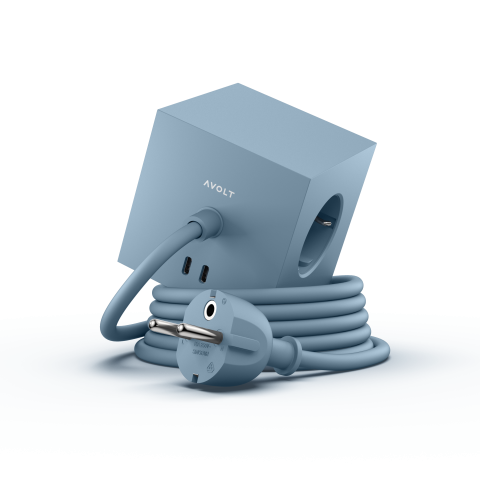 Avolt Mehrfachsteckdose Square 1, USB-C & Magnet 2x USB-C 5 V 30 W, 3 x 230 V, Kabel 1,8 m,hellblau