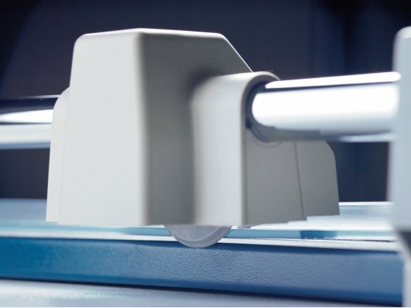 Dahle rotary paper trimmer 556