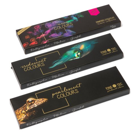 【永遠出品】FINETEC Pearlescent Colours Pearlescent Watercolour Kit - 24 Pans | DeSerres