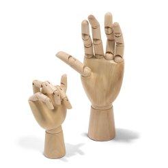Modelo a mano, madera sin pintar